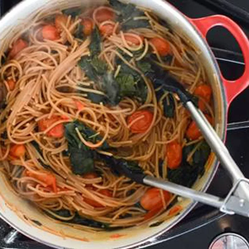 Spaghetti in a pot shown from above