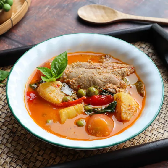 red curry with roasted duck
