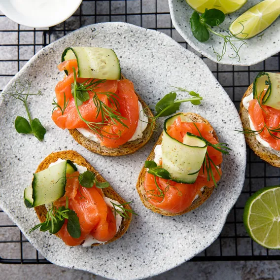 salmon cucumber bites